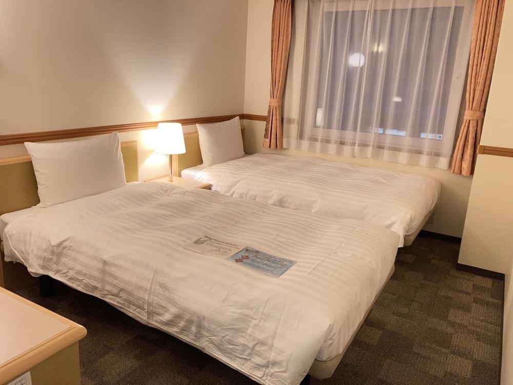 Toyoko Inn Nagoya Sakae Exterior photo